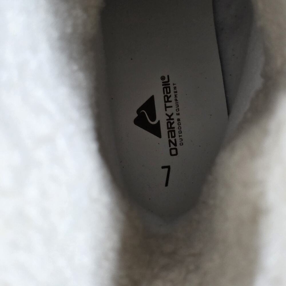 Ozark Trail Wedges Womens Winter Boots Size 7 Waterproof Faux Fur Zip Brown NWT - Picture 10 of 10